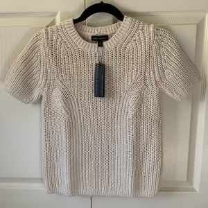 NWT-Banana Republic knitted sweater